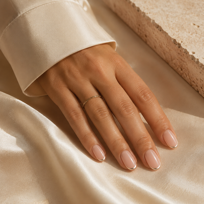 lunvona®Champagne Arc | Gold French Short Almond Press-On Nails